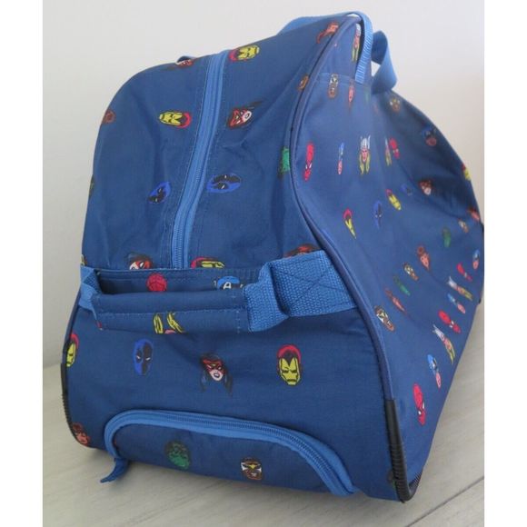 Marvel Avengers Superhero's 22" Rolling Duffel/Travel Bag - Picture 3 of 13